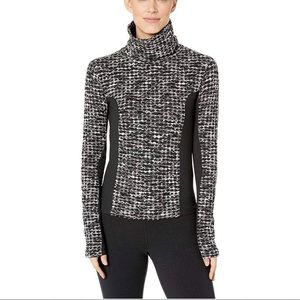 Nike Hyperwarm long sleeve top